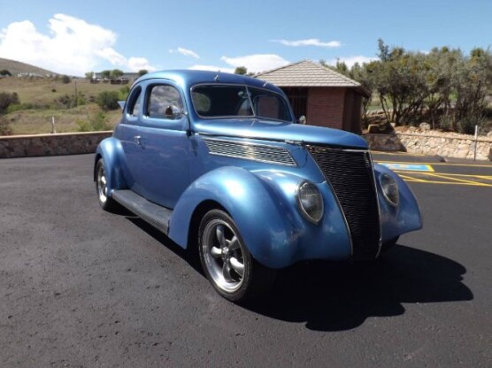 1937 Ford Coupe