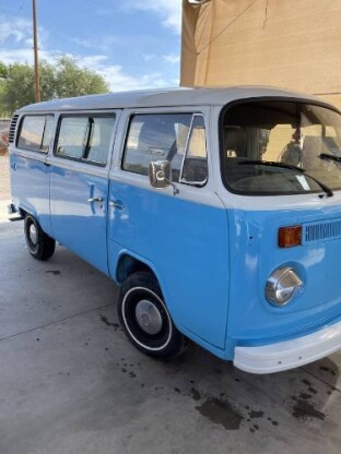 1974 Volkswagen Transporter