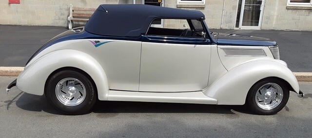1937 Ford Cabriolet