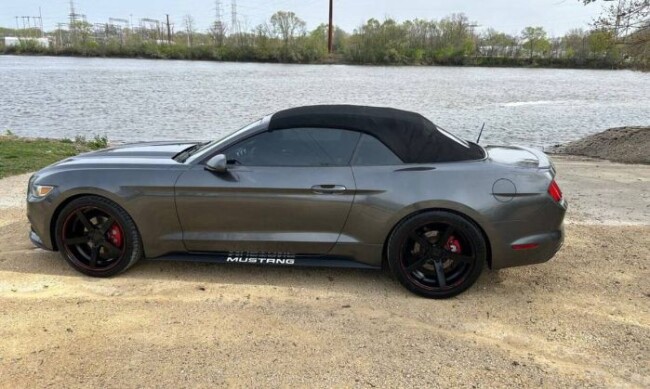 2015 Ford Mustang