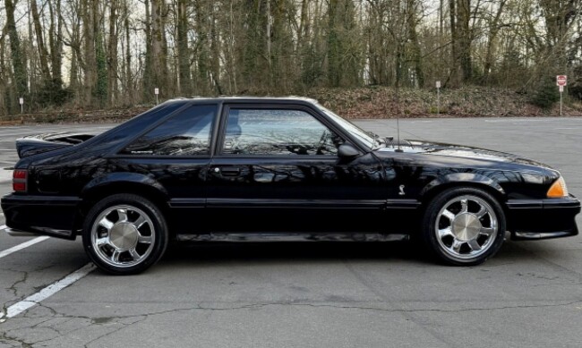 1993 Ford Mustang