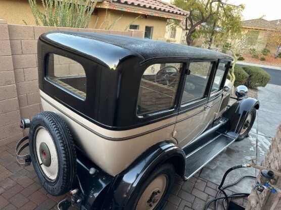 1927 Studebaker Commander