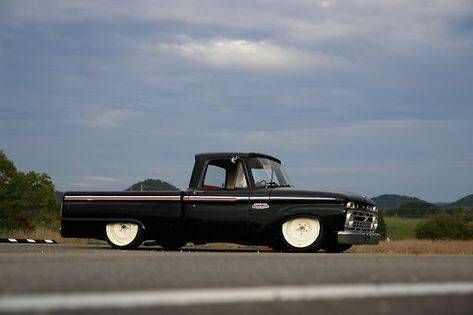 1965 Ford F-100