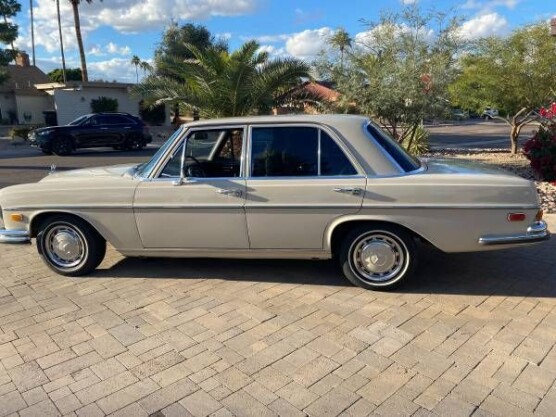 1971 Mercedes-Benz 280S