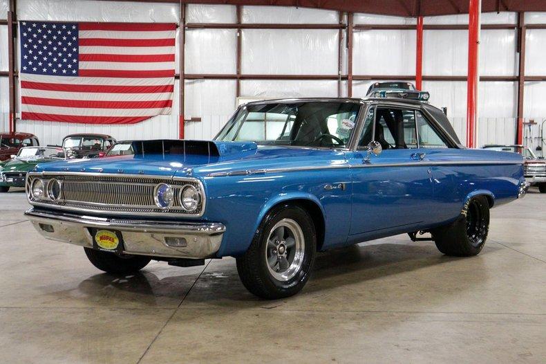 1965 dodge coronet 4 door