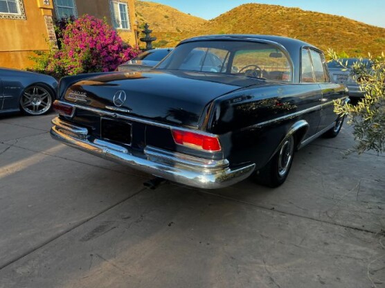 1965 Mercedes-Benz 220