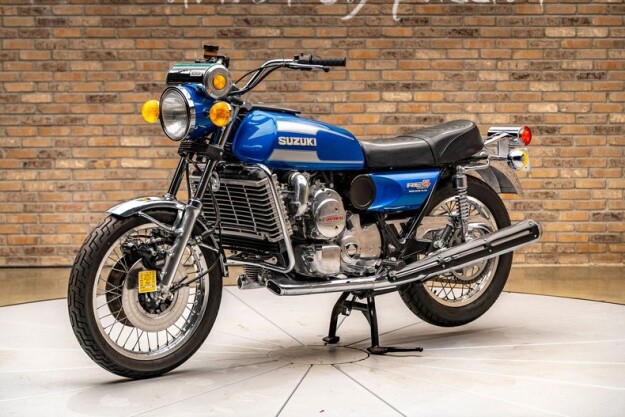 1975 Suzuki RE5