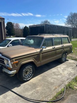 1988 Jeep Grand Wagoneer