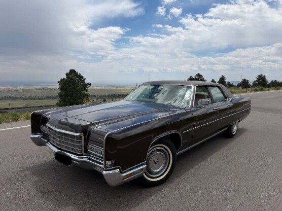 1972 Lincoln Continental