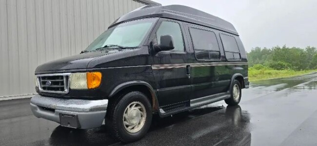 2003 Ford Econoline