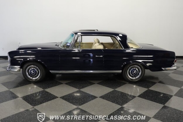 1966 Mercedes-Benz 250SE