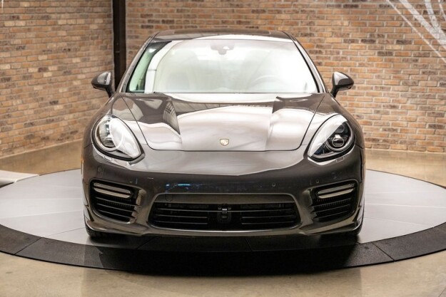 2016 Porsche Panamera