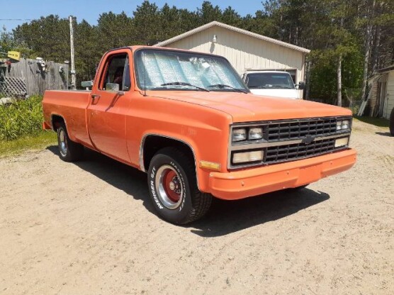 1985 Chevrolet C10 Pickup