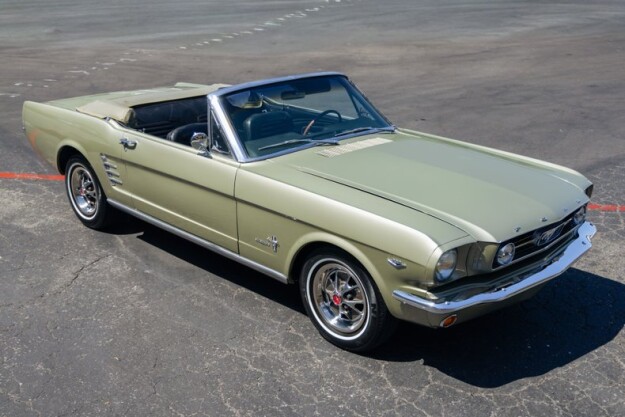 1966 Ford Mustang