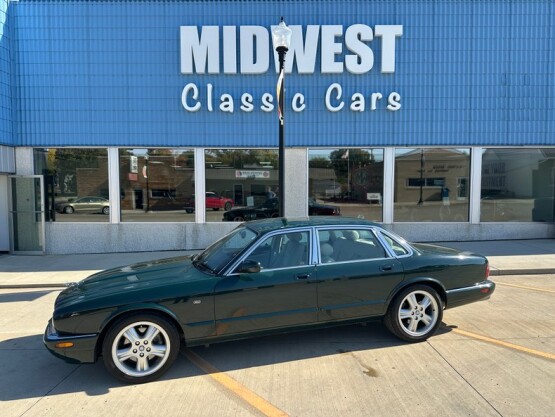 1999 Jaguar XJR