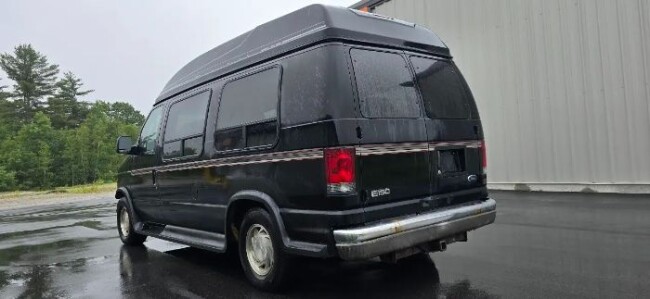 2003 Ford Econoline