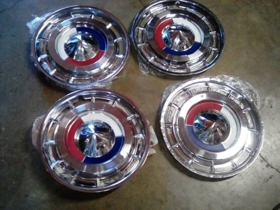 Accessories - Buick: 1959 60 61 Hubcaps