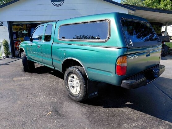 2000 Toyota Tacoma