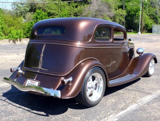 1933 Ford Victoria