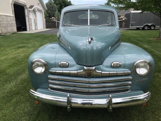 1946 Ford Deluxe