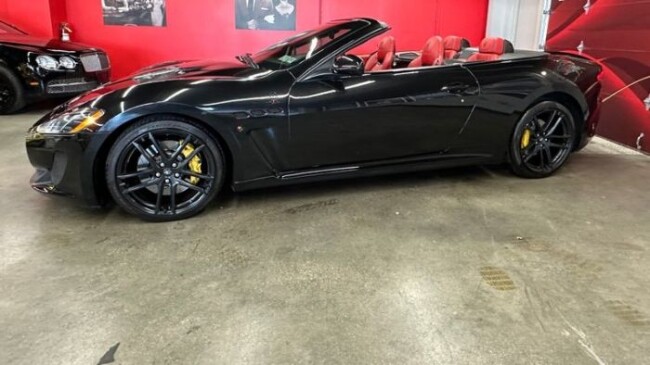 2016 Maserati GranTurismo