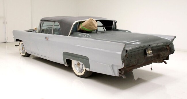 1960 Lincoln Continental