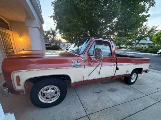 1977 GMC Sierra
