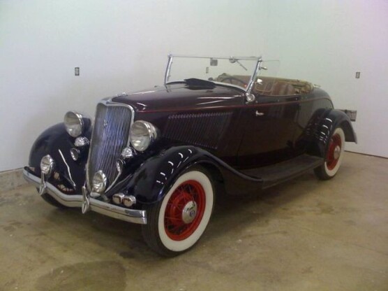 1933 Ford Roadster