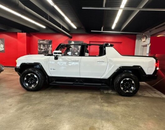 2023 Hummer Other
