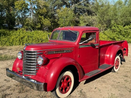 1949 Diamond T Truck