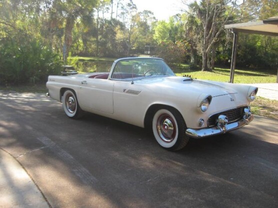 1955 Ford Thunderbird