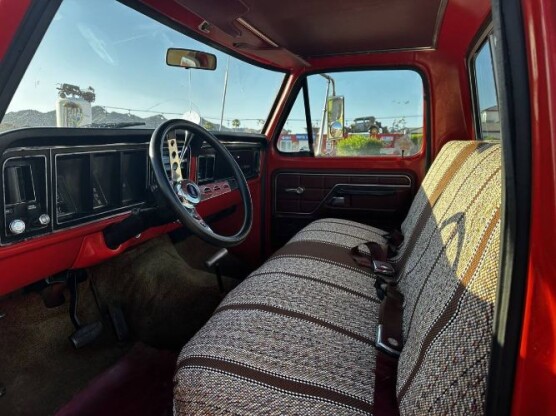 1975 Ford F-250