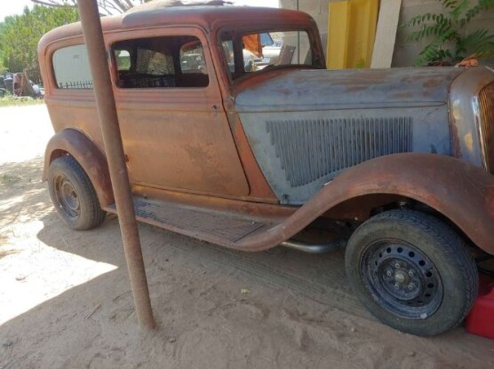 1933 Plymouth Other