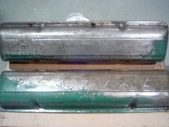 Accessories - Pontiac: Pontiac Laurentian Valve Covers