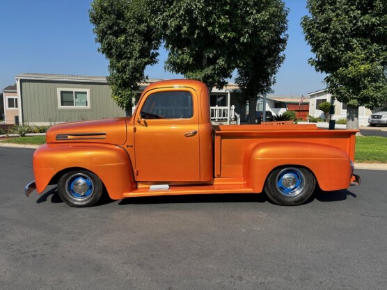 1948 Ford F-1