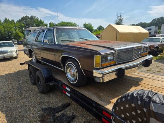 1982 Ford LTD