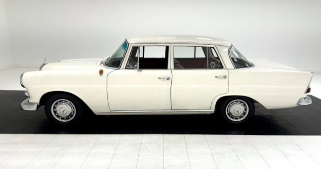 1965 Mercedes-Benz 190DC