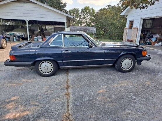 1986 Mercedes-Benz 560SL