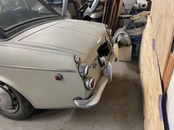 1969 Nissan 2000