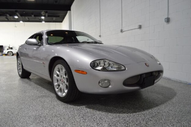 2002 Jaguar XKR