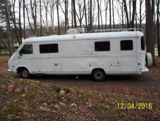 1975 Travoy 28' Motorhome