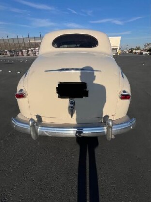 1948 Ford Deluxe