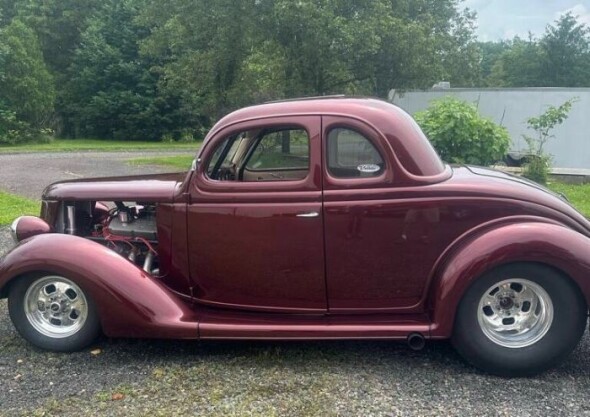1936 Ford Custom