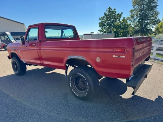 1976 Ford F-250