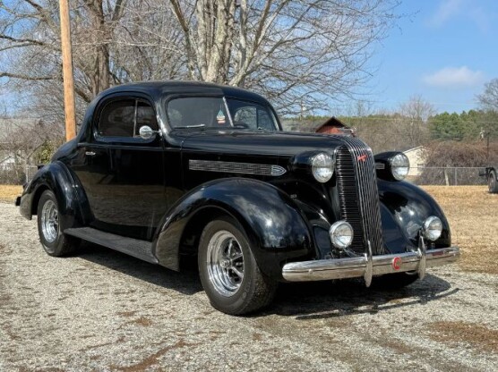 1936 Pontiac Coupe