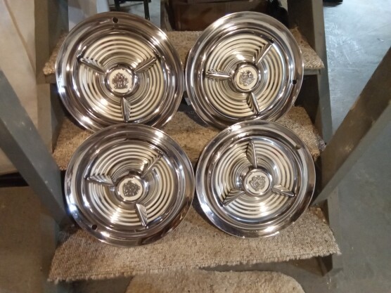 Accessories - Oldsmobile: 1956 Olds Fiesta Hubcaps
