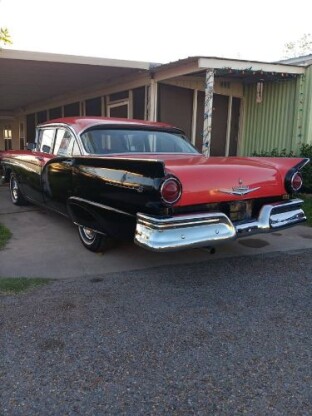 1957 Ford Fairlane