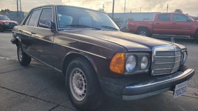 1980 Mercedes-Benz 300D