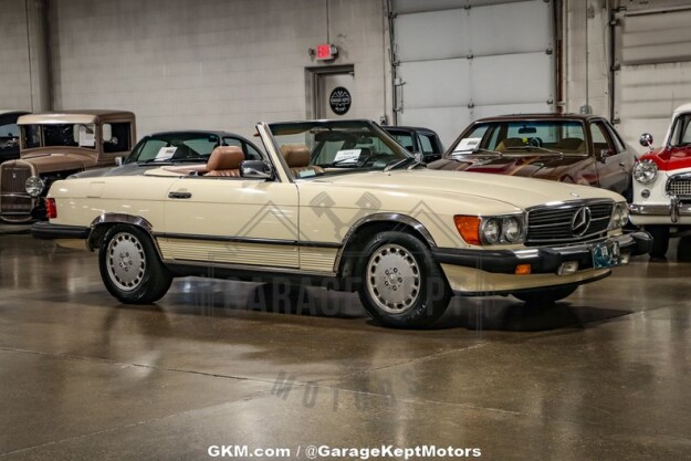 1987 Mercedes-Benz 560SL