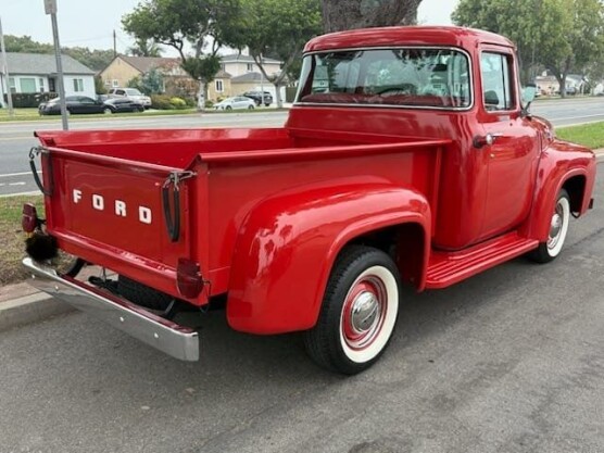 1956 Ford F-100